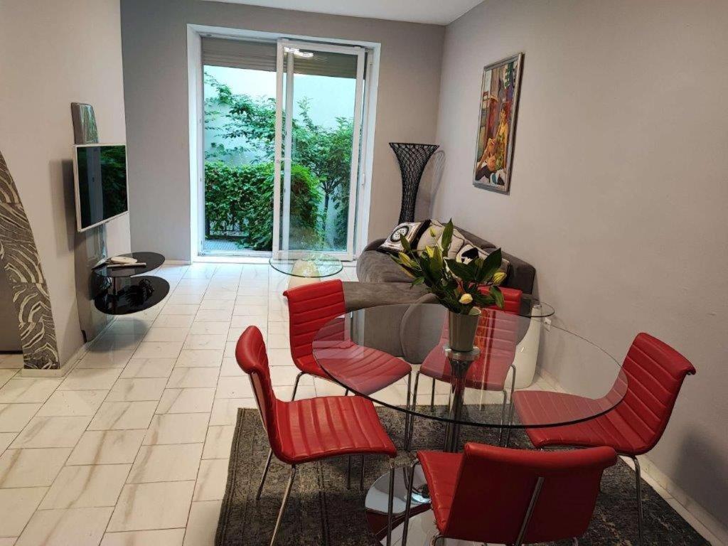Central Vienna Apartment With Unique 40M2 City Garden & Self Check In Εξωτερικό φωτογραφία